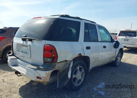 2007 Chevrolet Trailblazer Ls z USA, uszkodzony, nr VIN 1GNDT13S472288350